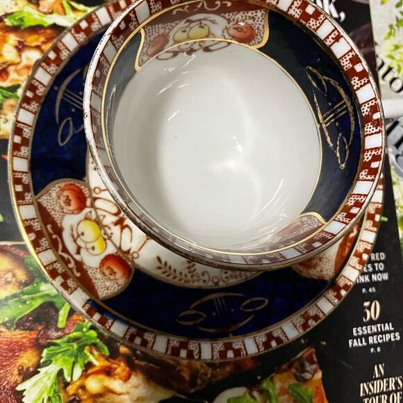 Antique Royal Vale Colclough Imari Cup and Saucer, made in Longton, England. - Picture 6 of 16